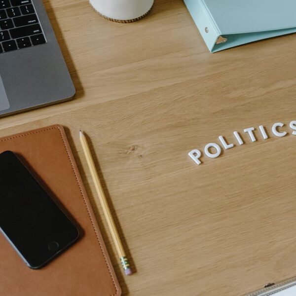 Americanists vs. globalists: the utility of power